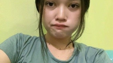 cewek gabut lagi mainin meki nya