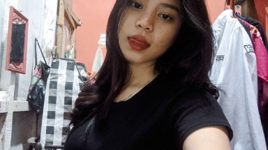 cewek nya udah ga tahan tapi di paksa aja sama pacarnya