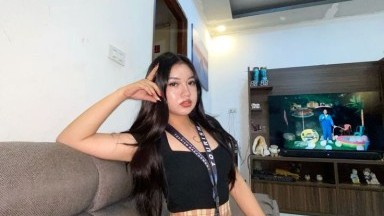 di service sama tante tante sangean