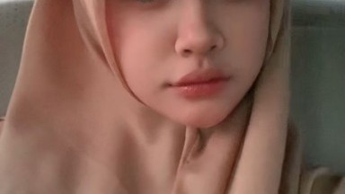 Binalnya Guru Les Privat dengan durasi 7 menit 05 detik. Streaming full videonya