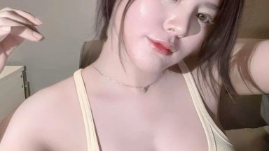 creampie di dalam vagina gadis Filipina berusia 18 tahun yang ketat dan berair