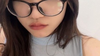 Bad Bad berselingkuh dengan kekasih barunya saat masih bersama suaminya