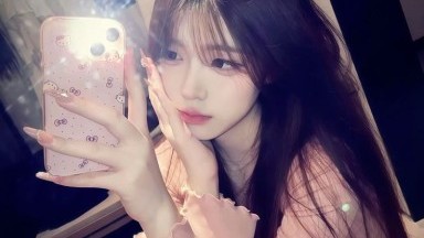 Kazuya harus pindah sekolah karena keadaan orang tuanya