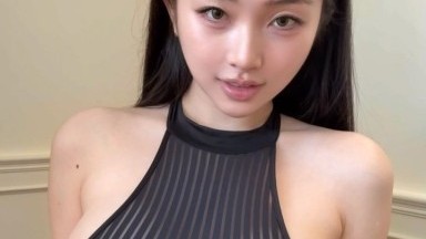 aku menggoyang kan kontol ku sangat keras pada mu