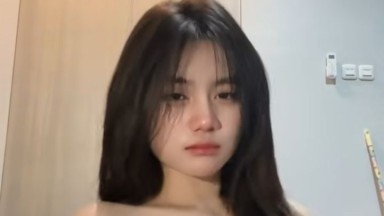 CEWEK GK PAKAI CD LAGI BERSIH BERSIH RUMAH TERUS COLMEK SATIN DRESS