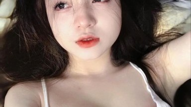 Dia sangat luar biasa sehingga aku mengalami beberapa kali ejakulasi