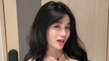 Pasangan Amatir Melakukan Hubungan Seks Nyata yang Penuh Gairah