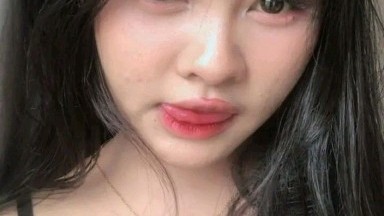 Aku meninggalkan video bokongku ini untuk bosku agar istrinya