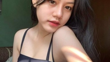 Aku meniduri saudara tiriku dari belakang