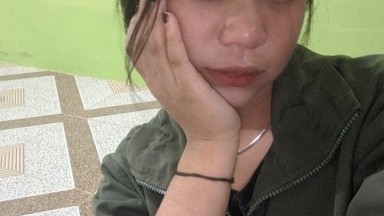 Gadis amatir Jasmine Wilde dijilat vaginanya lalu memberikan blowjob yang luar biasa