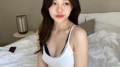 Rasio pinggang-pinggul yang sempurna! Seorang dewi dengan sosok yang menakjubkan!