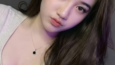 pacarnya bersama seorang teman laki-laki] Dia pergi ke hotel cinta bersama teman laki-lakinya