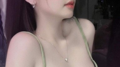 Rekan kerja saya tidak ragu lama ketika melihat penis yang besar itu