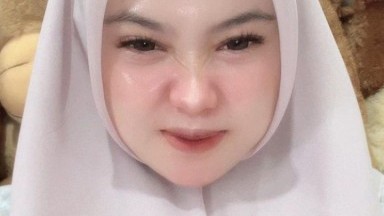 Tolong jilat vaginaku, aku butuh sperma di mulutmu